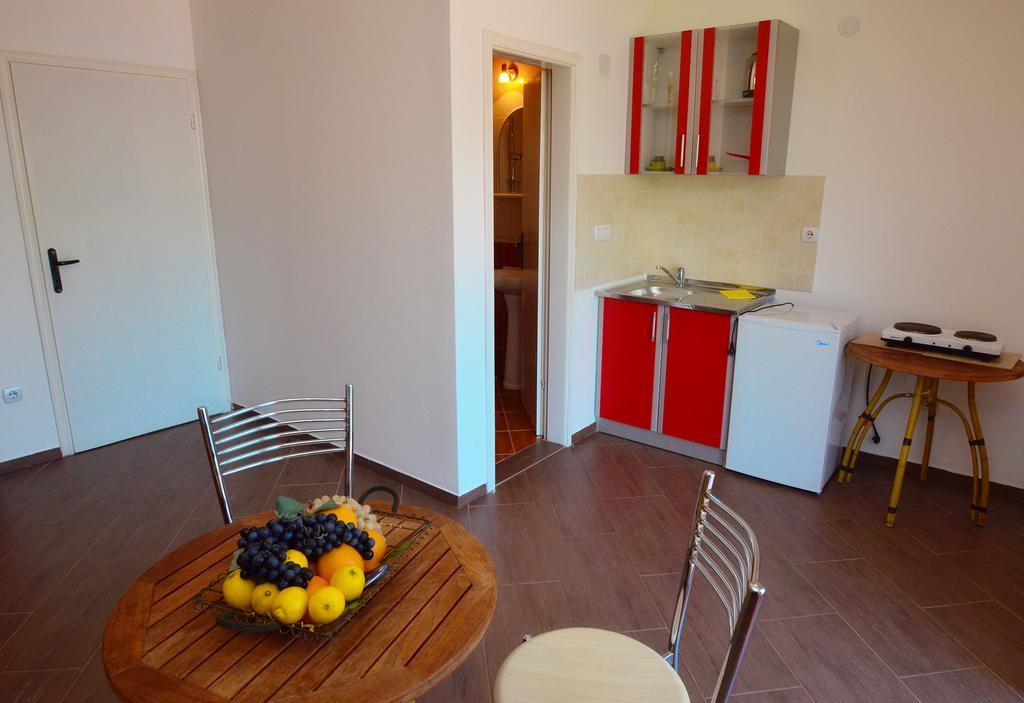 Apartments Scorpio Kotor Quarto foto