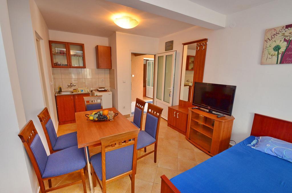 Apartments Scorpio Kotor Quarto foto
